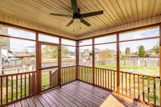 1232 Stanfield Ct, Gallatin, TN 37066