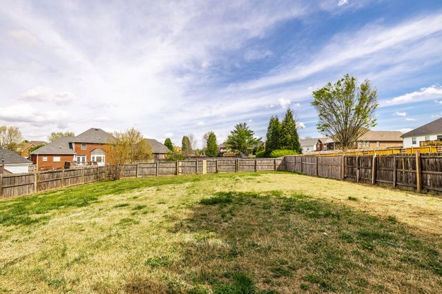 1232 Stanfield Ct, Gallatin, TN 37066