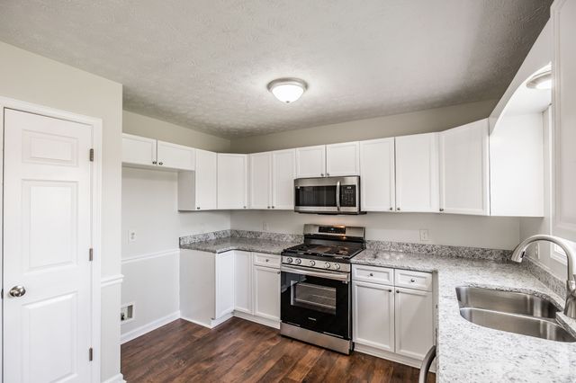 1232 Stanfield Ct, Gallatin, TN 37066