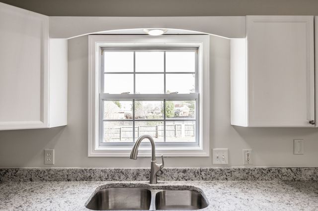 1232 Stanfield Ct, Gallatin, TN 37066