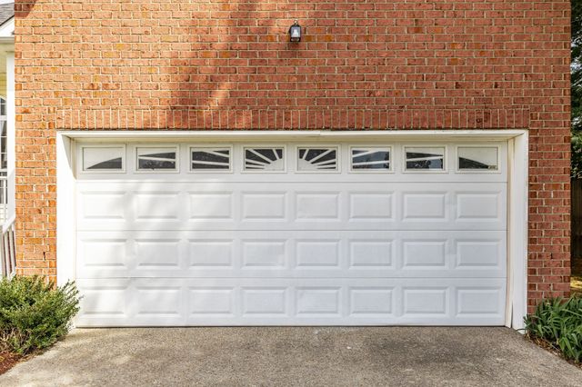 1232 Stanfield Ct, Gallatin, TN 37066