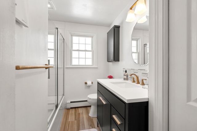77 W Albert St, Lowell, MA 01851