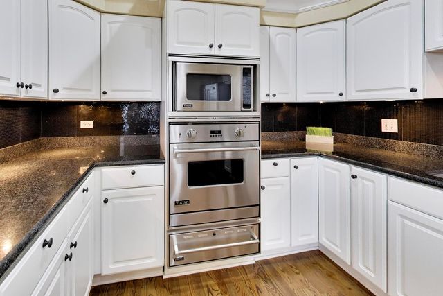 1016 W Madison Street 4S, Chicago, IL 60607
