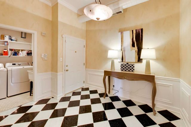1016 W Madison Street 4S, Chicago, IL 60607