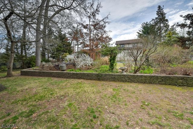 83 Whitford Ave, Nutley Twp., NJ 07110