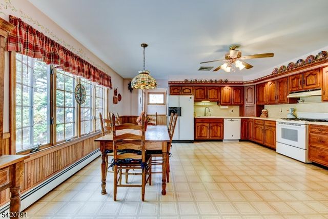 83 Whitford Ave, Nutley Twp., NJ 07110