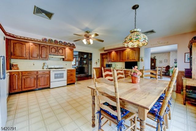 83 Whitford Ave, Nutley Twp., NJ 07110