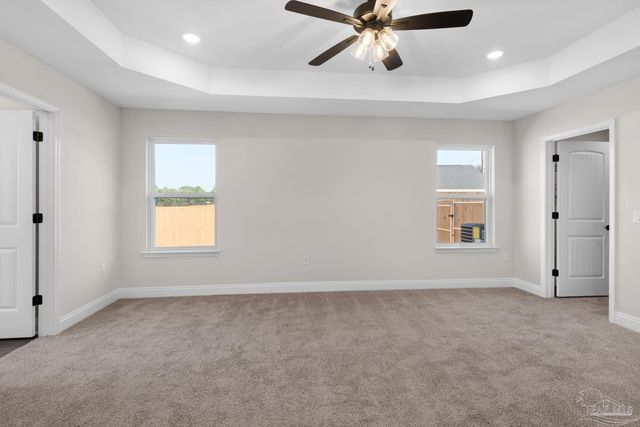 7961 Twin Lake Dr, Milton, FL 32583