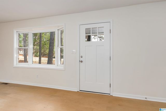 9151 N HIGHWAY 41 N, Birmingham, AL 35242