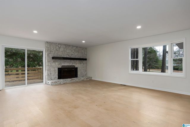 9151 N HIGHWAY 41 N, Birmingham, AL 35242