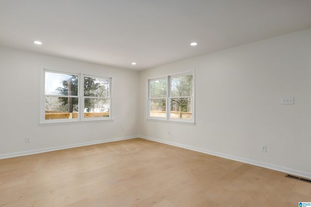 9151 N HIGHWAY 41 N, Birmingham, AL 35242