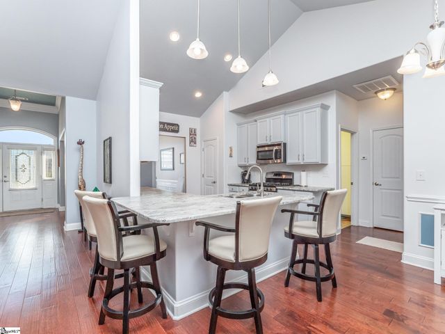 14 Sampit Drive, Simpsonville, SC 29681