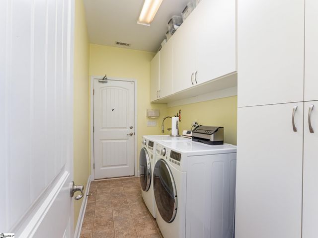 14 Sampit Drive, Simpsonville, SC 29681