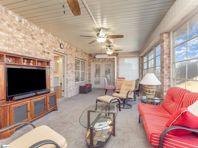 14 Sampit Drive, Simpsonville, SC 29681