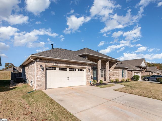 14 Sampit Drive, Simpsonville, SC 29681