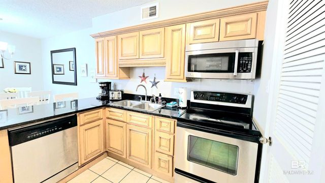 1129 W Beach Boulevard 204, Gulf Shores, AL 36542