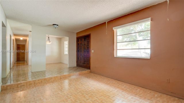 10710 SW 32nd Street, Miami, FL 33165