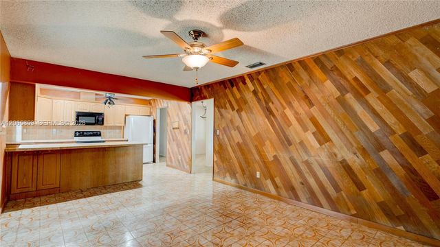 10710 SW 32nd Street, Miami, FL 33165
