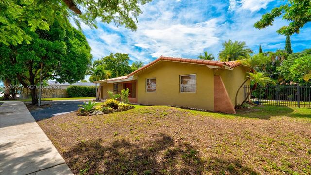 10710 SW 32nd Street, Miami, FL 33165