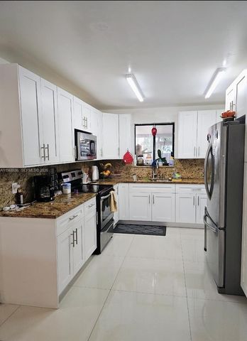 1760 NW 135th St, Miami, FL 33167