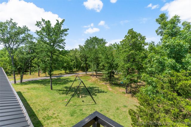 8562 Adams Creek Road, Beggs, OK 74421