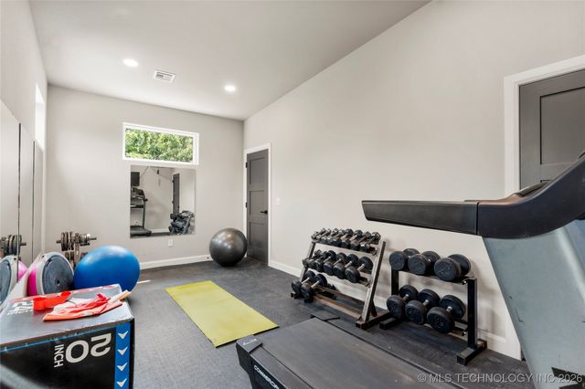 8562 Adams Creek Road, Beggs, OK 74421