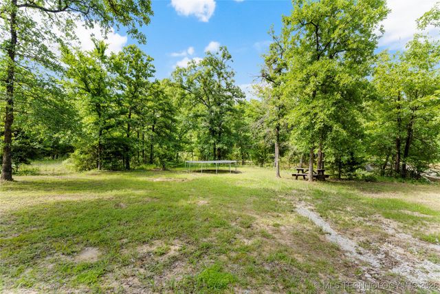 8562 Adams Creek Road, Beggs, OK 74421