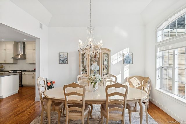 9 Sipala Court, Manorville, NY 11949