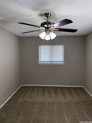 5015 David Scott, Kirby, TX 78219