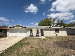 5015 David Scott, Kirby, TX 78219