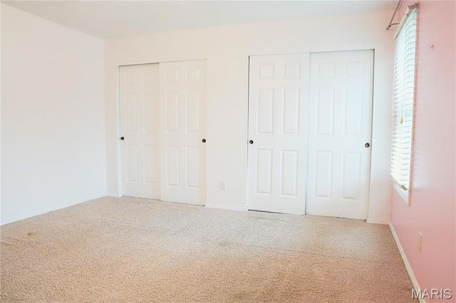 1118 Riverwood Place Drive, St Louis, MO 63031