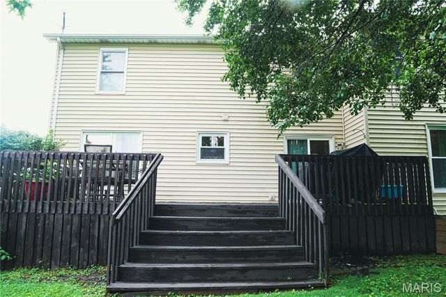 1118 Riverwood Place Drive, St Louis, MO 63031