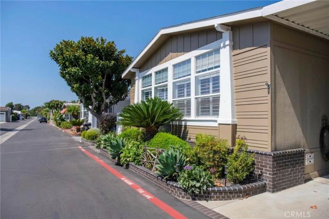 4411 Waimea, Huntington Beach, CA 92649