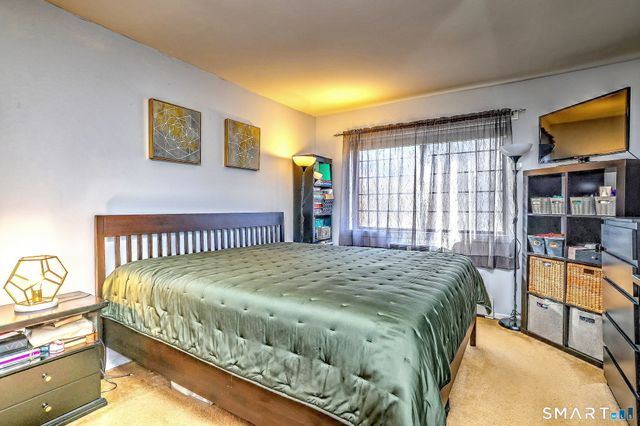 335 Foxwood Lane 335, Milford, CT 06461