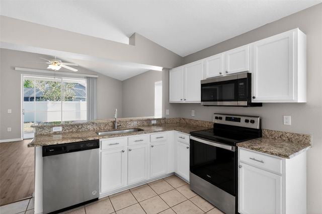 30723 BIRDHOUSE DRIVE, Wesley Chapel, FL 33545