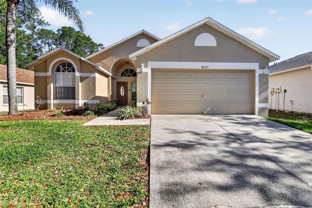 30723 BIRDHOUSE DRIVE, Wesley Chapel, FL 33545