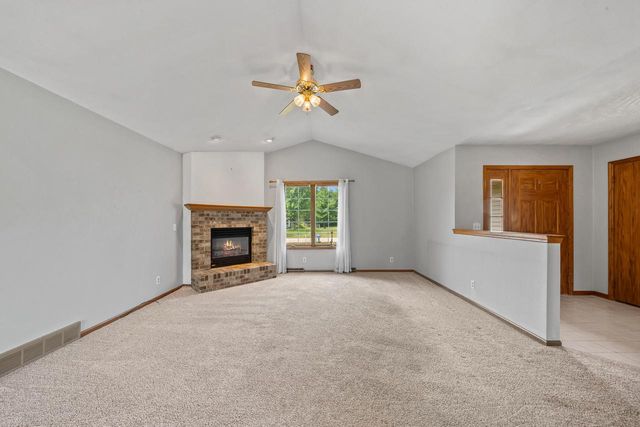 519 Danielson DRIVE, Darien, WI 53114