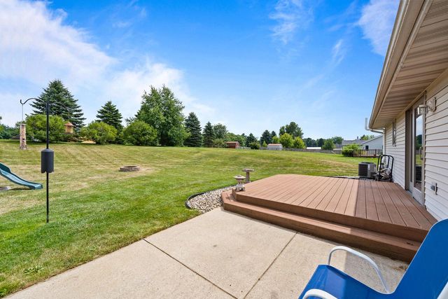 519 Danielson DRIVE, Darien, WI 53114