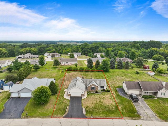 519 Danielson DRIVE, Darien, WI 53114