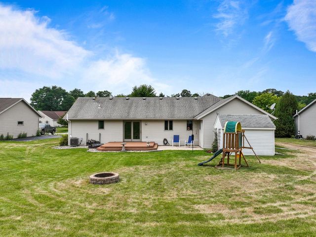 519 Danielson DRIVE, Darien, WI 53114