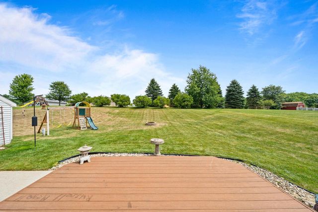 519 Danielson DRIVE, Darien, WI 53114