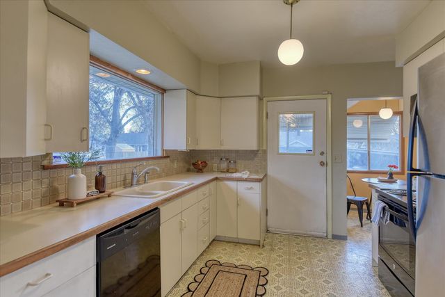 3203 W CORA Ave, Spokane, WA 99205