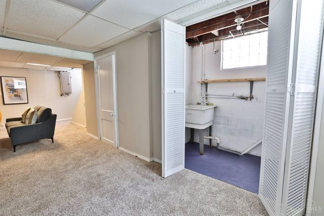 3317 Hildreth Avenue, Cincinnati, OH 45211