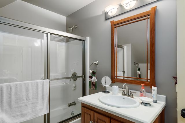 577 Elmore mountain Road, Stowe, VT 05672
