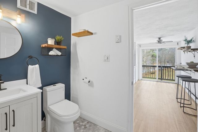 5 Wampus Ave 7, Acton, MA 01720