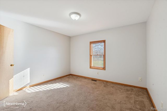 7010 Oakville Waltz Road, Sumpter Township, MI 48117