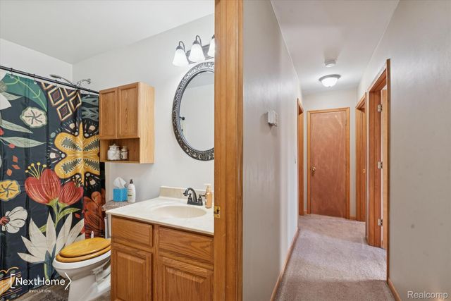 7010 Oakville Waltz Road, Sumpter Township, MI 48117