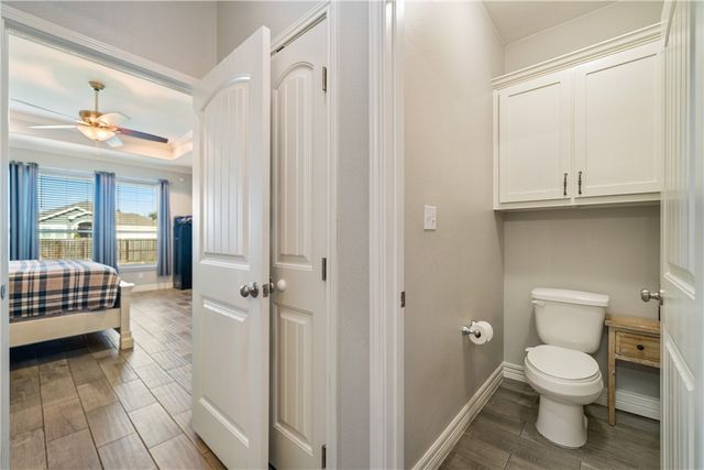 354 Oakdale Dr, Corpus Christi, TX 78418