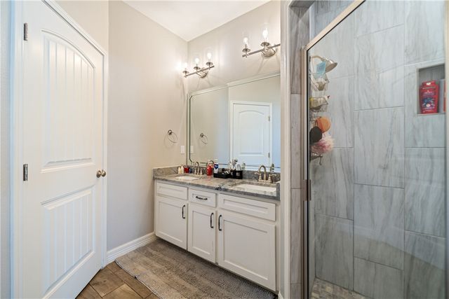 354 Oakdale Dr, Corpus Christi, TX 78418