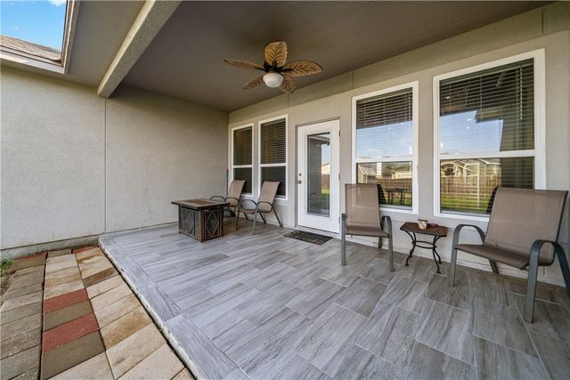 354 Oakdale Dr, Corpus Christi, TX 78418